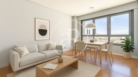 Photo 2 of Flat for rent in C. de Dulce Chacón, Virgen del Cortijo - Manoteras, Madrid Capital