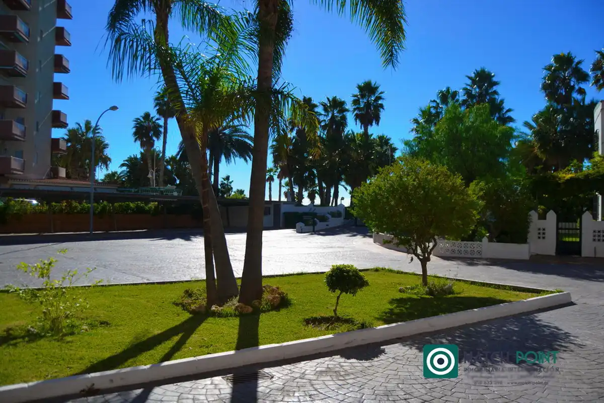 Exterior view of Flat for rent in Almuñécar  with Furnished