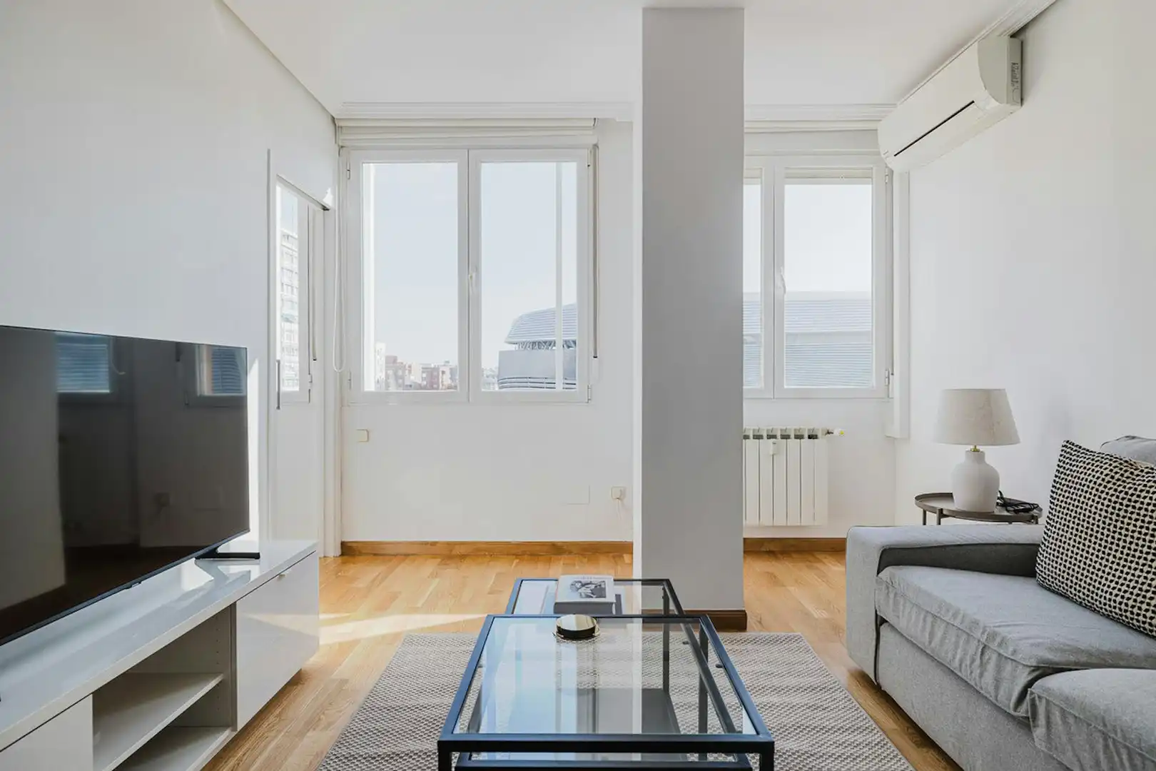 Wohnzimmer von Wohnung zur Miete in Madrid mit Klimaanlage, Heizung und Möbliert