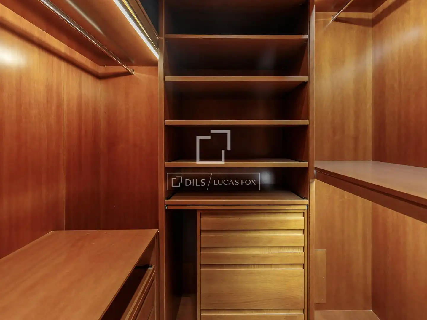 Bedroom of Attic for rent in Madrid  with Air Conditioner, Heating and Private garden