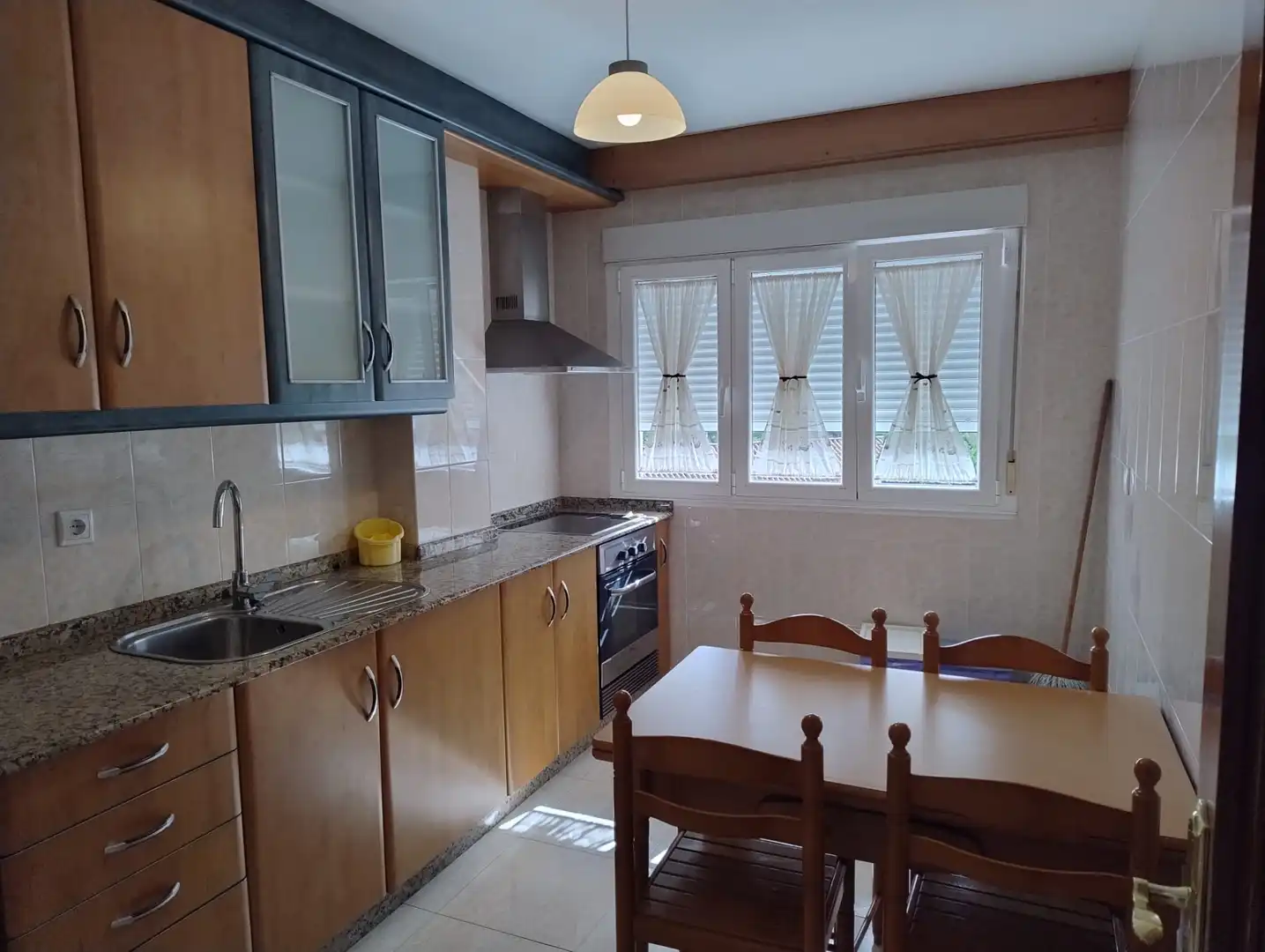Kitchen of Flat for rent in Val do Dubra  with Heating, Furnished and Oven