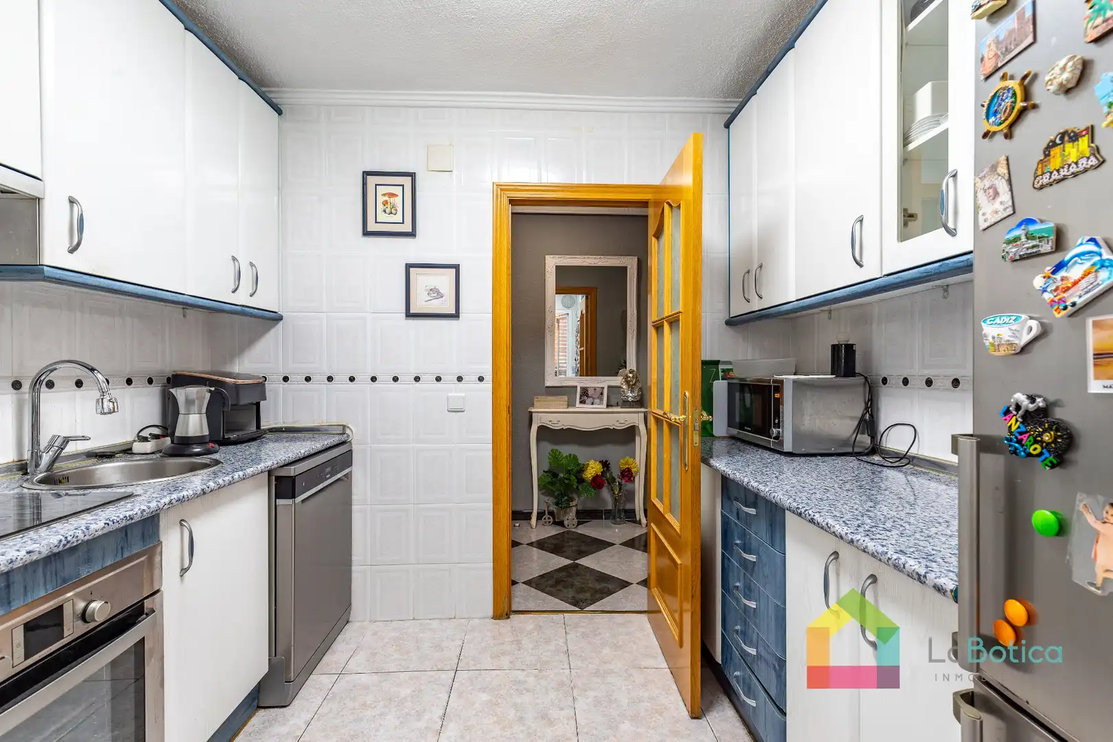 Cocina de Piso en venta en Olías del Rey con Aire acondicionado, Calefacción y Piscina comunitaria