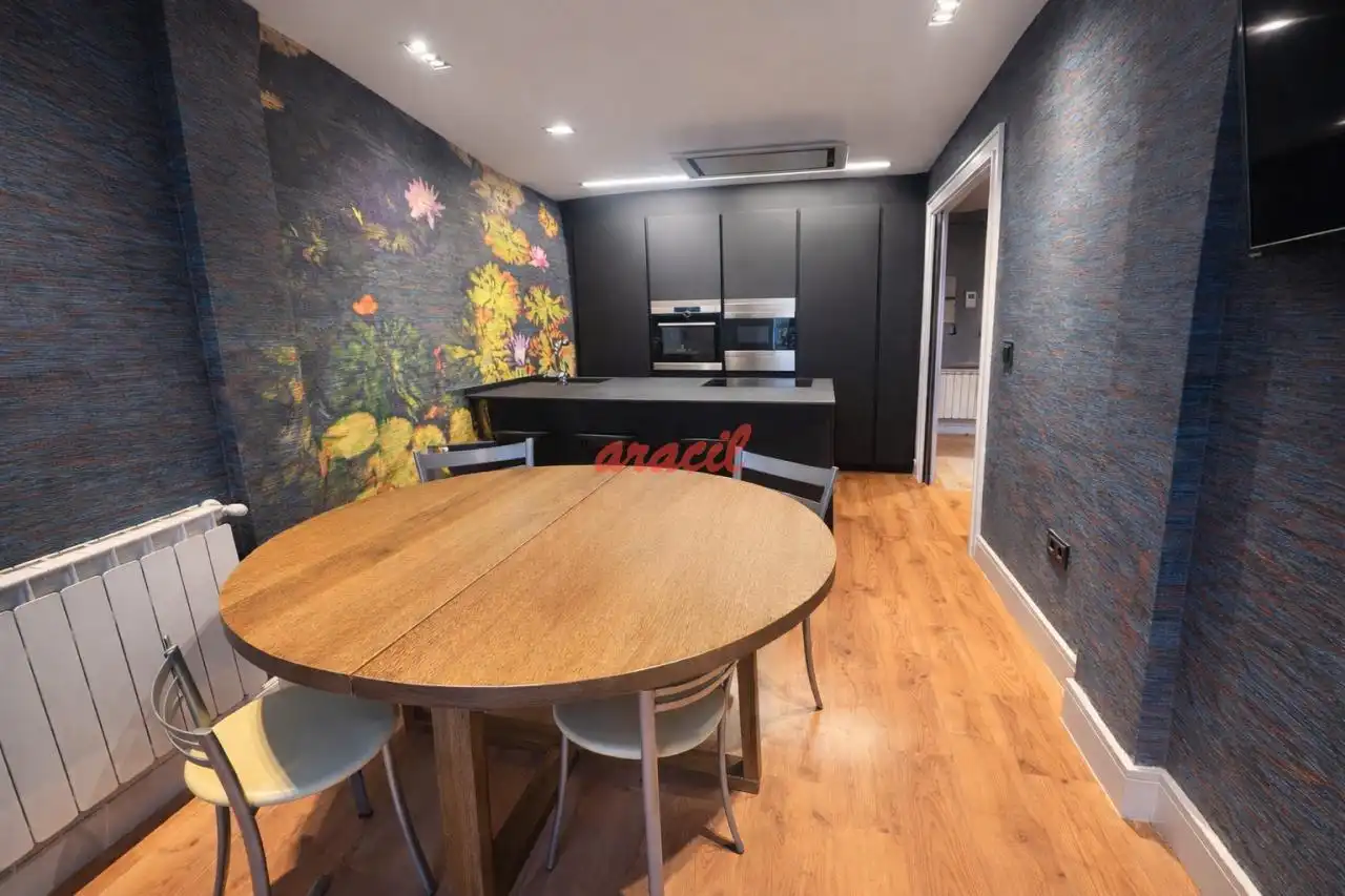 Cocina de Dúplex en venta en Ourense Capital  con Aire acondicionado, Calefacción y Terraza