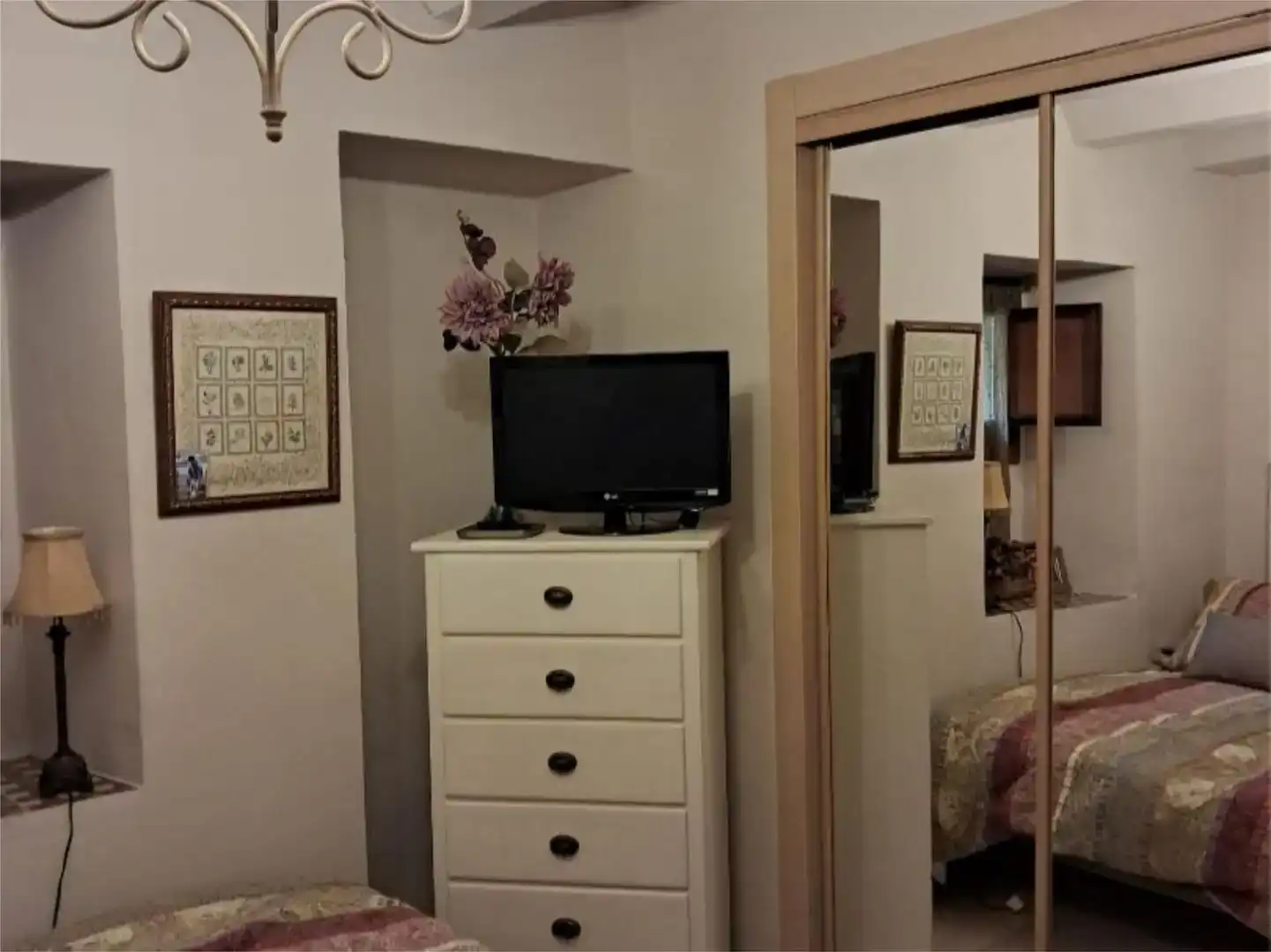 Bedroom of Flat for sale in Uncastillo, Zaragoza