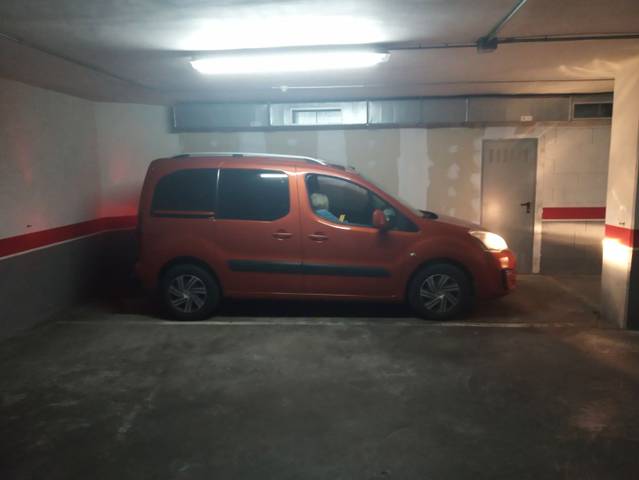 Garaje en Venta en Carrer Gonzalo Torrente Ballester, 3 en Son Rullan