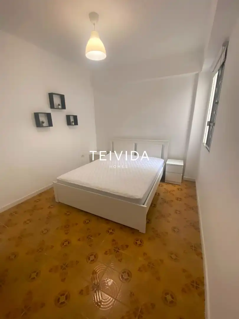 Flat with terrace for sale in Avenida Islas Canarias, imagen 6