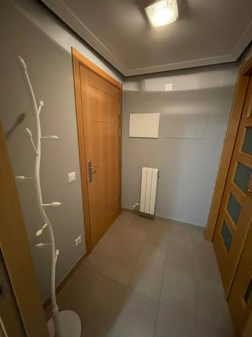 Wohnung zum Verkauf in Reus mit Klimaanlage, Heizung und Terrasse