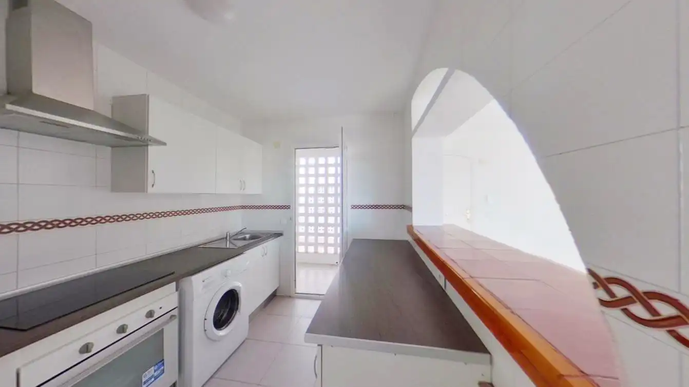 Piso en venta en Av España de Calahonda , Calahonda