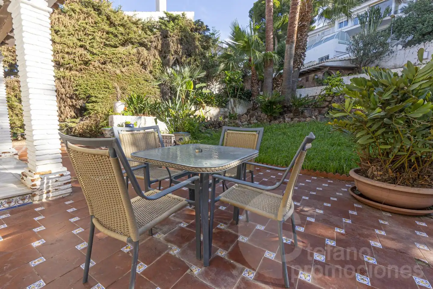 Terrassa de Casa o xalet en venda en Málaga amb Aire condicionat, Jardí privat i Terrassa