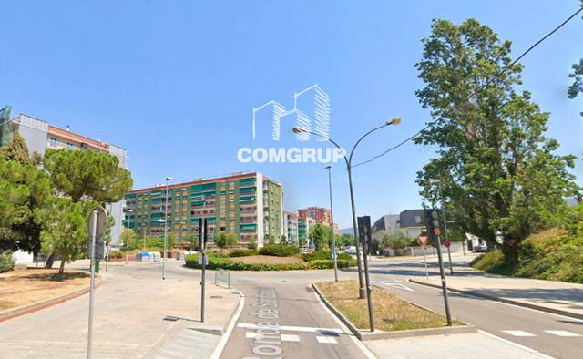 Local comercial en Venta en Martinica – Ateneu