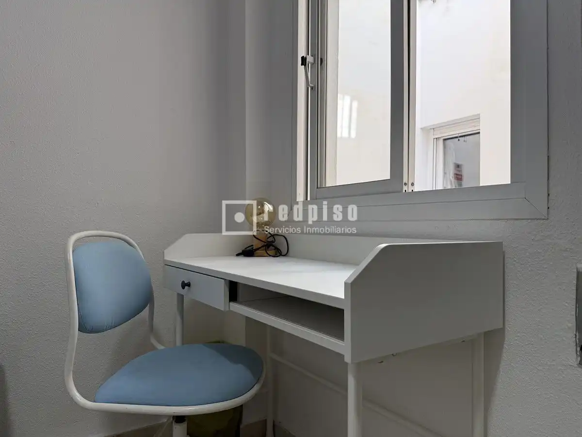 Dormitori de Pis en venda en Málaga amb Aire condicionat, Calefacció i Jardí privat