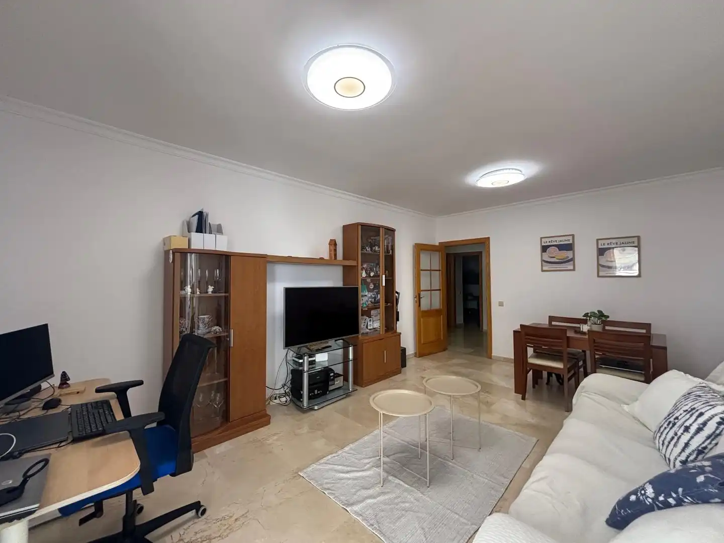 Sala d'estar de Pis en venda en Las Palmas de Gran Canaria amb Terrassa i Piscina comunitària