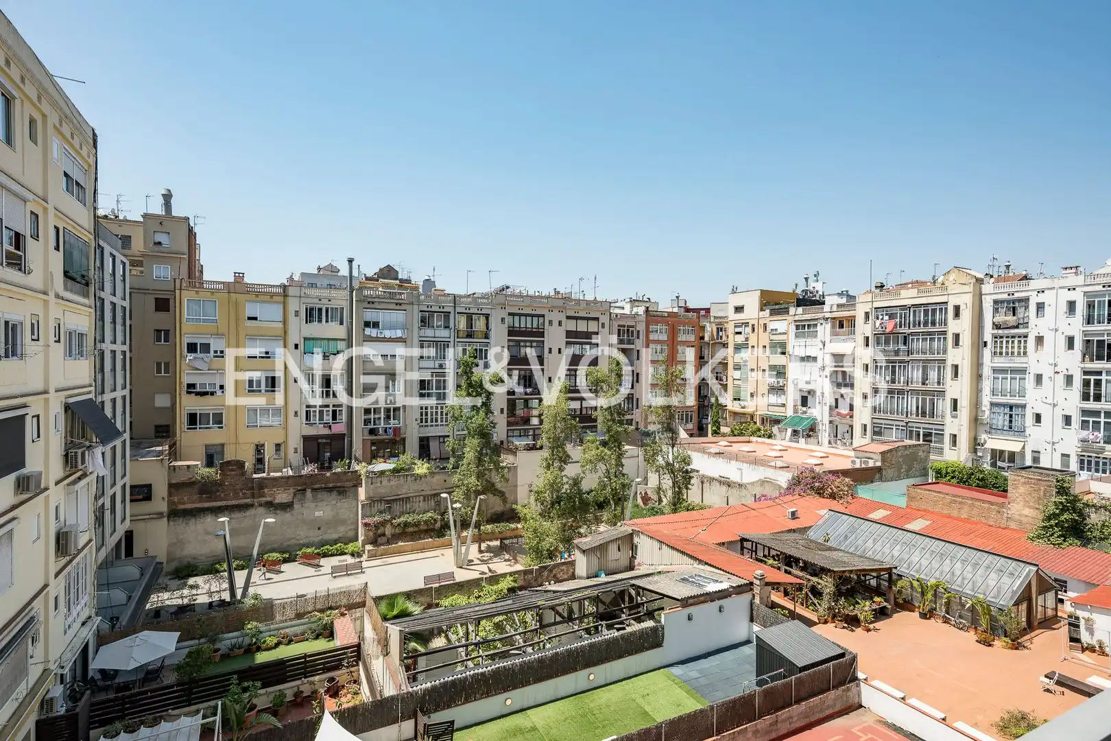 Terrasse von Wohnung zum Verkauf in Barcelona mit Klimaanlage, Heizung und Parkett