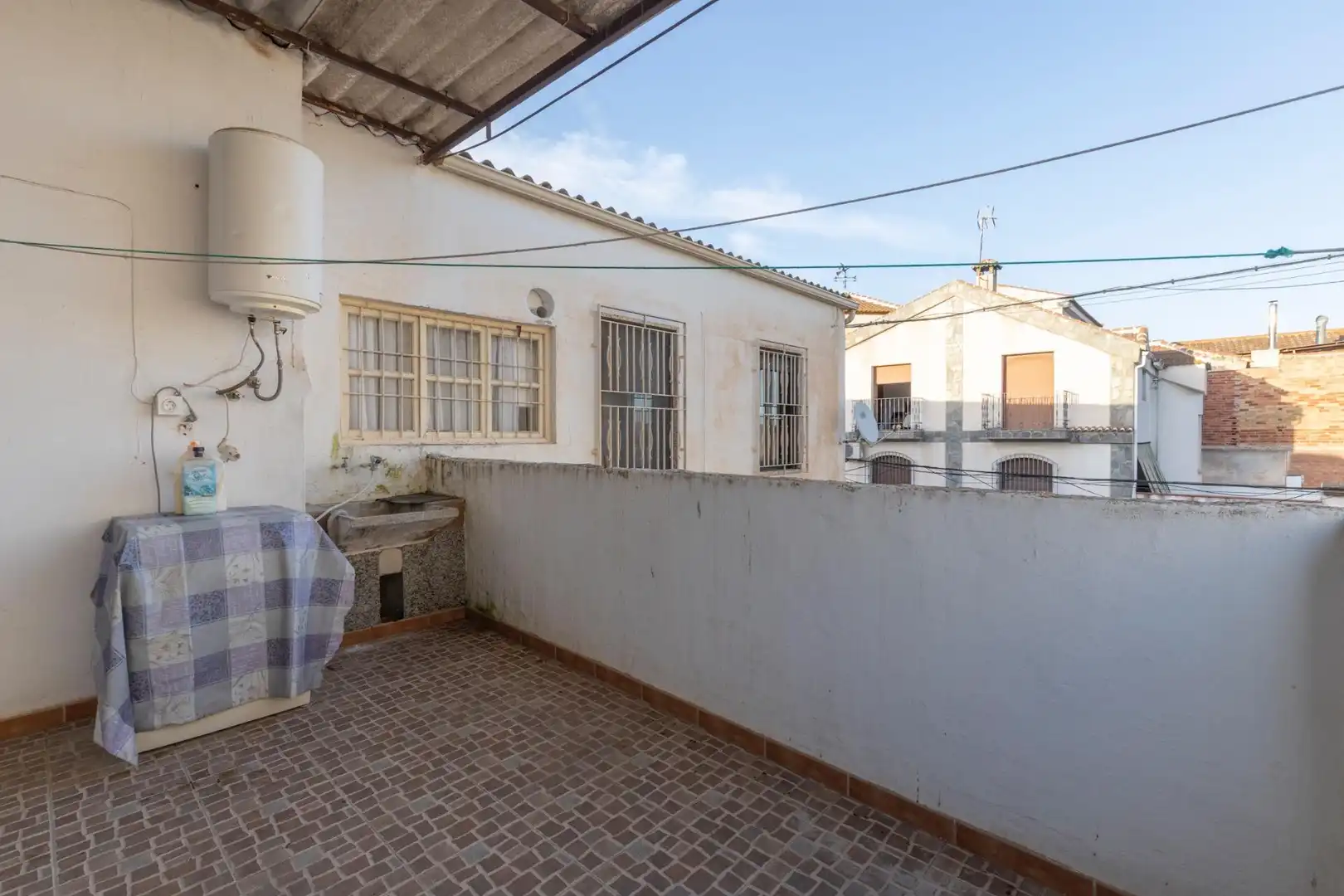 Exterior view of Houses for sale in Huétor Tájar  with Air Conditioner, Private garden and Terrace