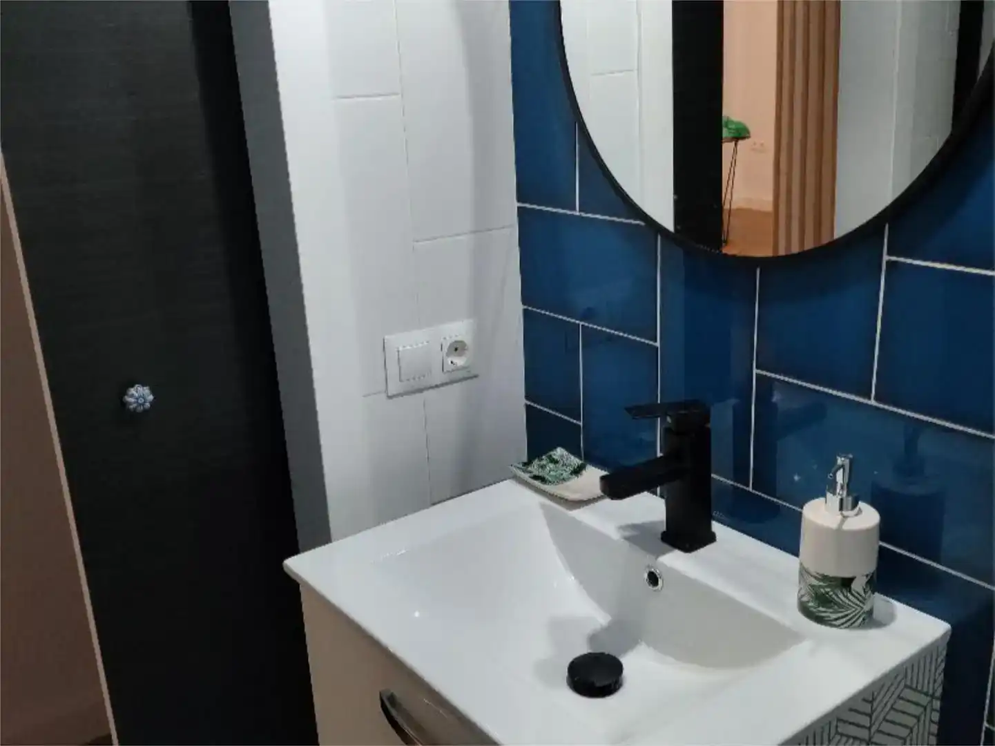 Bany de Pis en venda en Camas amb Aire condicionat, Parquet i Moblat