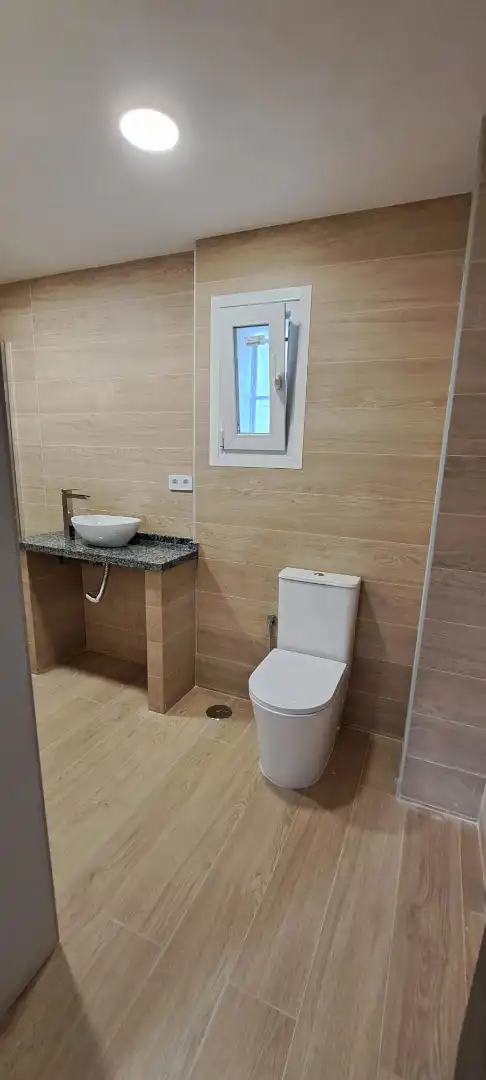 Bathroom of Flat for sale in Málaga