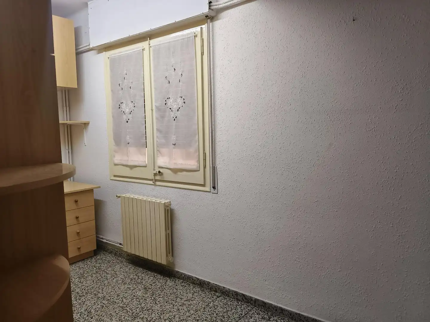 Dormitori de Àtic en venda en Figueres amb Aire condicionat, Calefacció i Terrassa