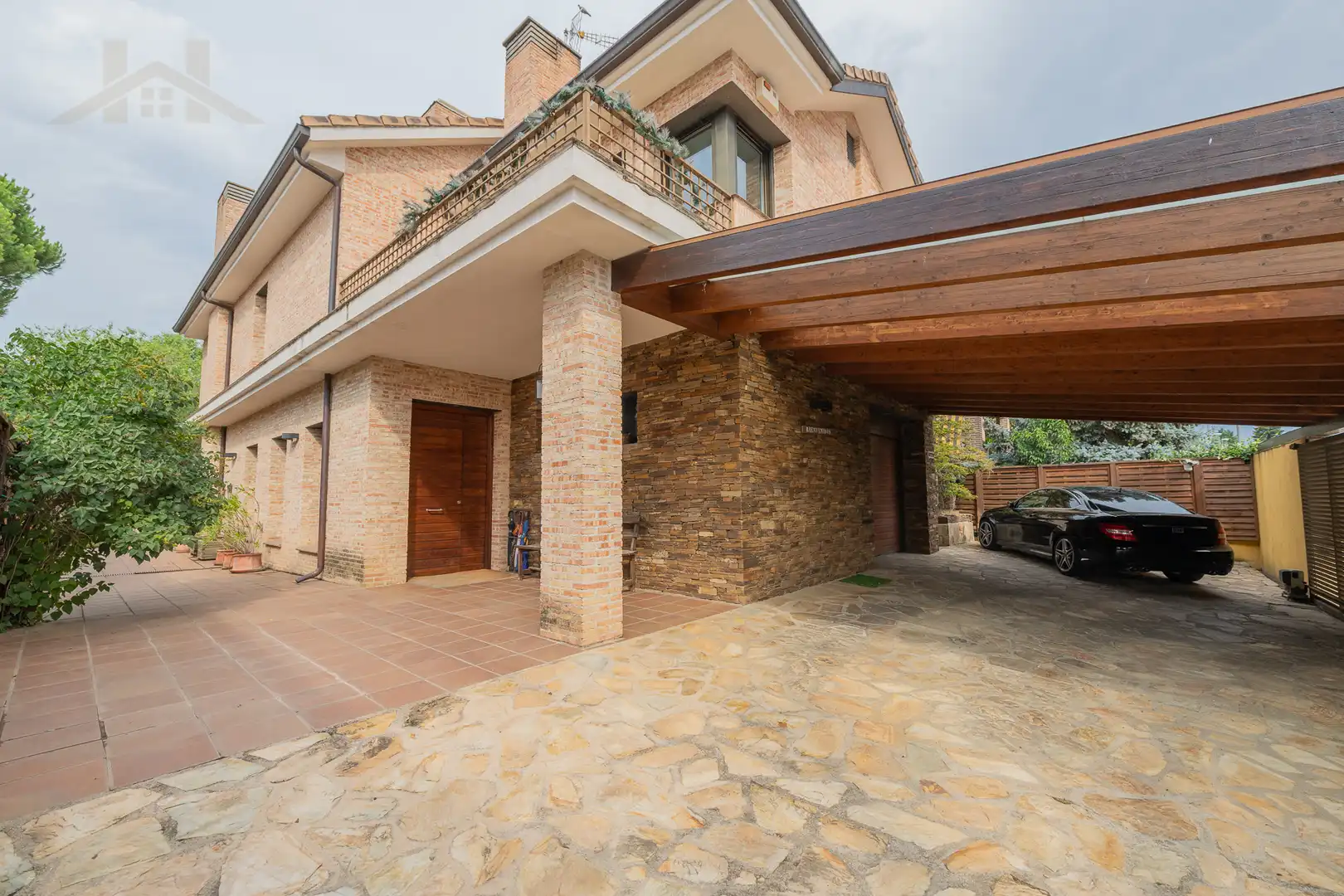 Vista exterior de Casa o chalet en venta en Colmenar Viejo con Terraza, Trastero y Amueblado