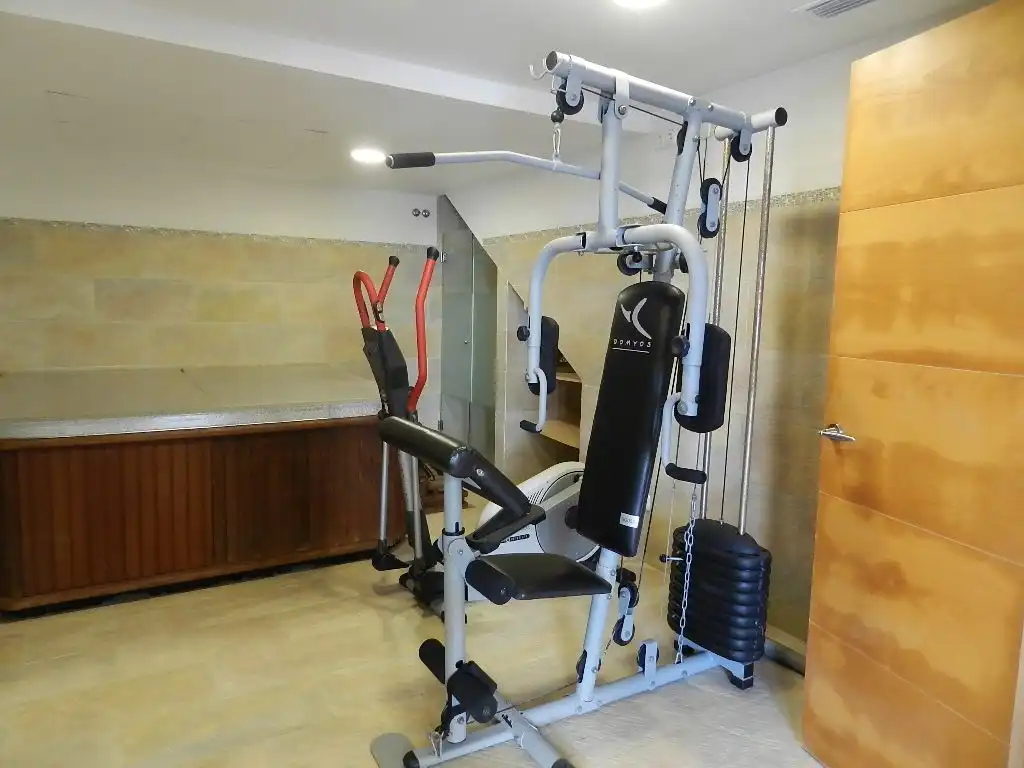 Habitación de Casa o chalet en venta en Manilva con Aire acondicionado, Jardín privado y Trastero