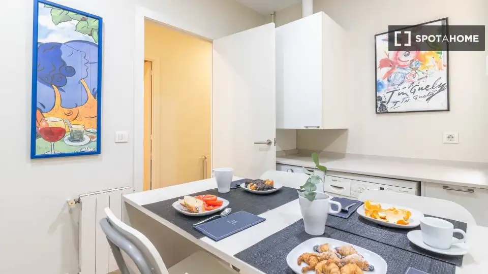 Flat with terrace to rent in Eixample, imagen 6