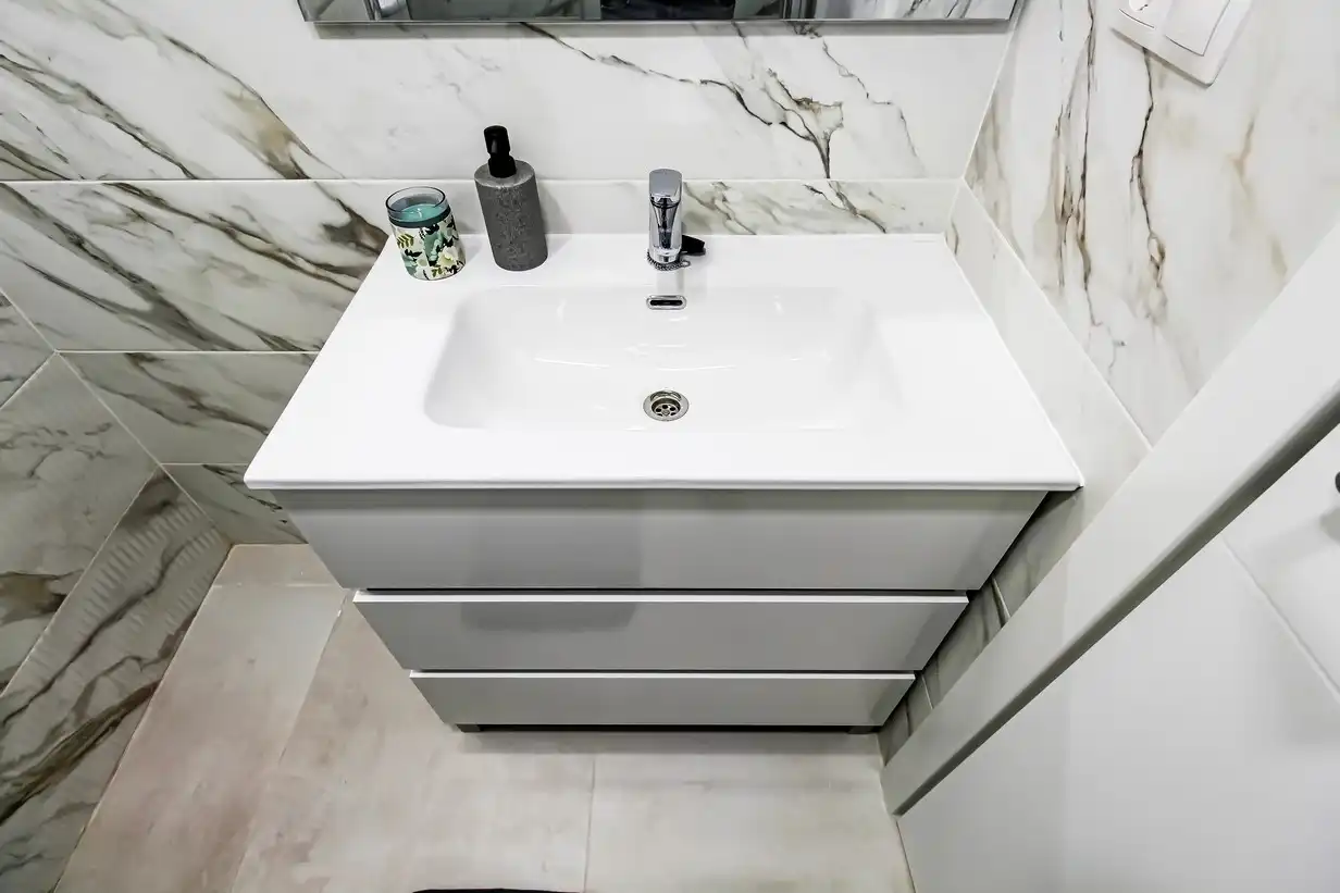 Bathroom of Flat for sale in Madrid  with Air Conditioner, Heating and Terrace
