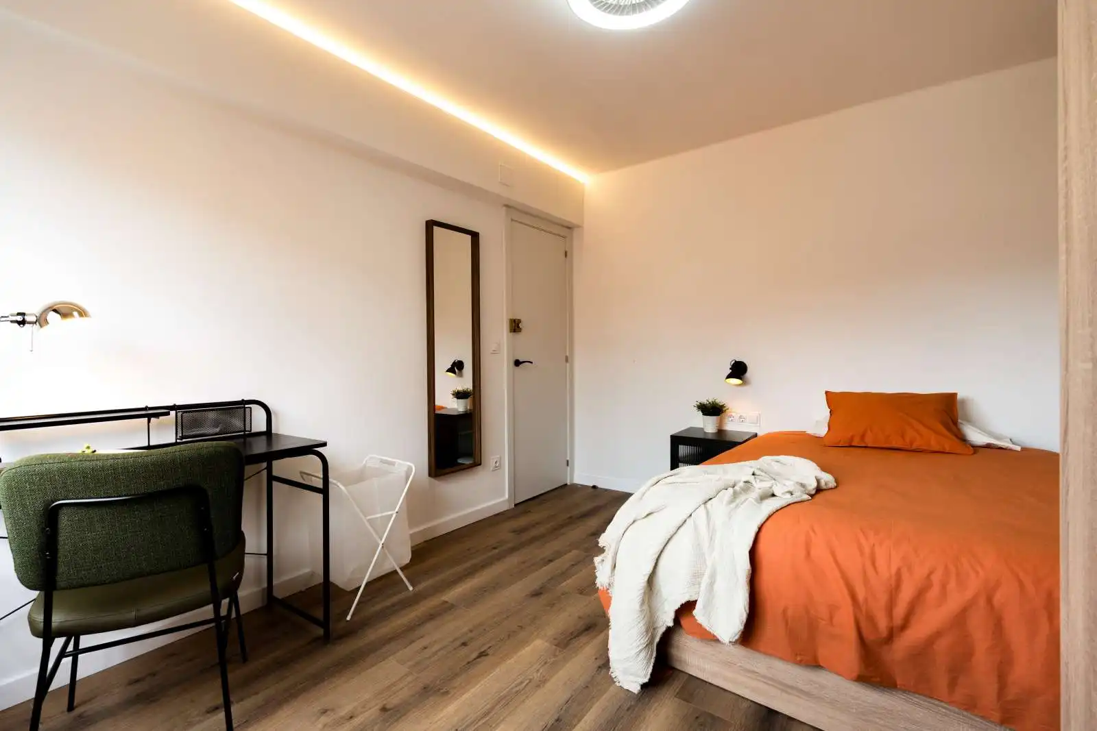 Habitación de Piso para compartir en Sabadell con Aire acondicionado, Calefacción y Terraza