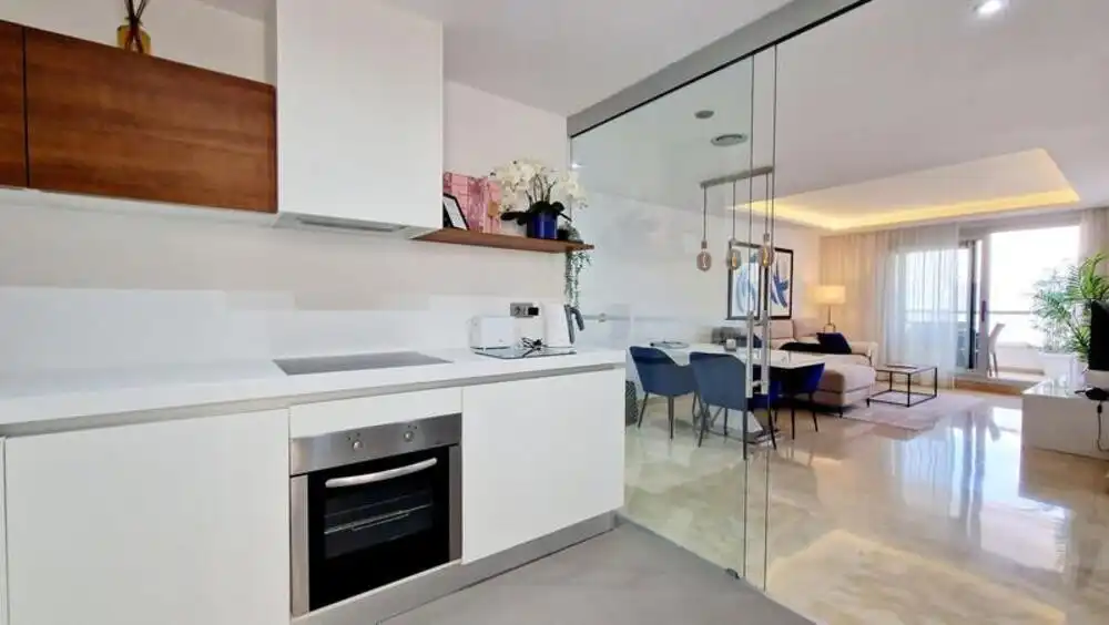 Penthouse with pool for sale in San Pedro de Alcántara, imagen 6
