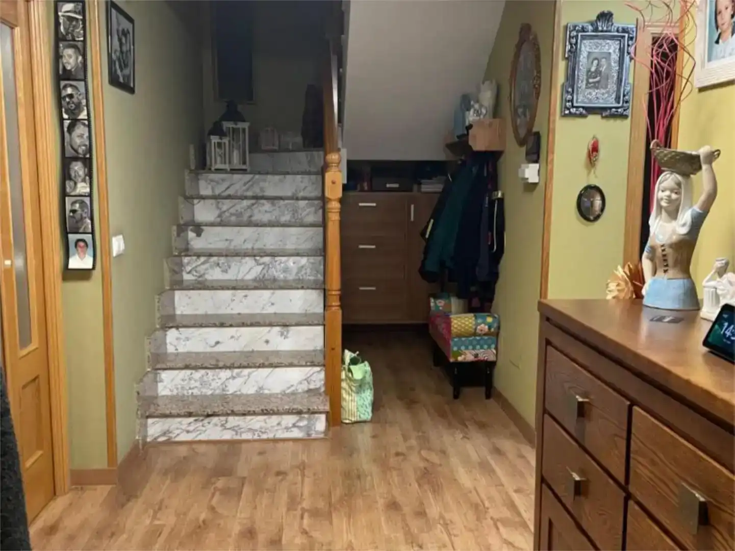 Houses for sale in Seseña  with Air Conditioner and Swimming Pool