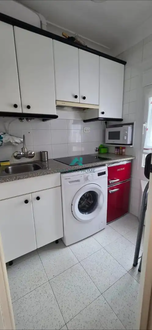 Kitchen of Study for rent in Laredo  with Heating and Furnished