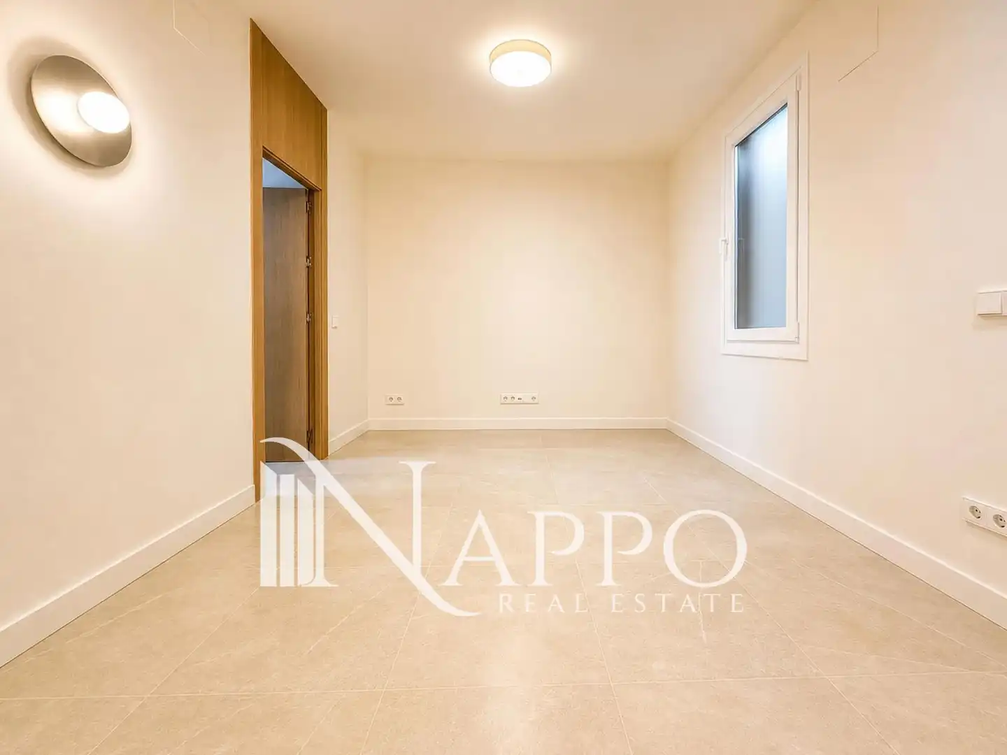 Flat for sale in Madrid  with Air Conditioner, Heating and Oven
