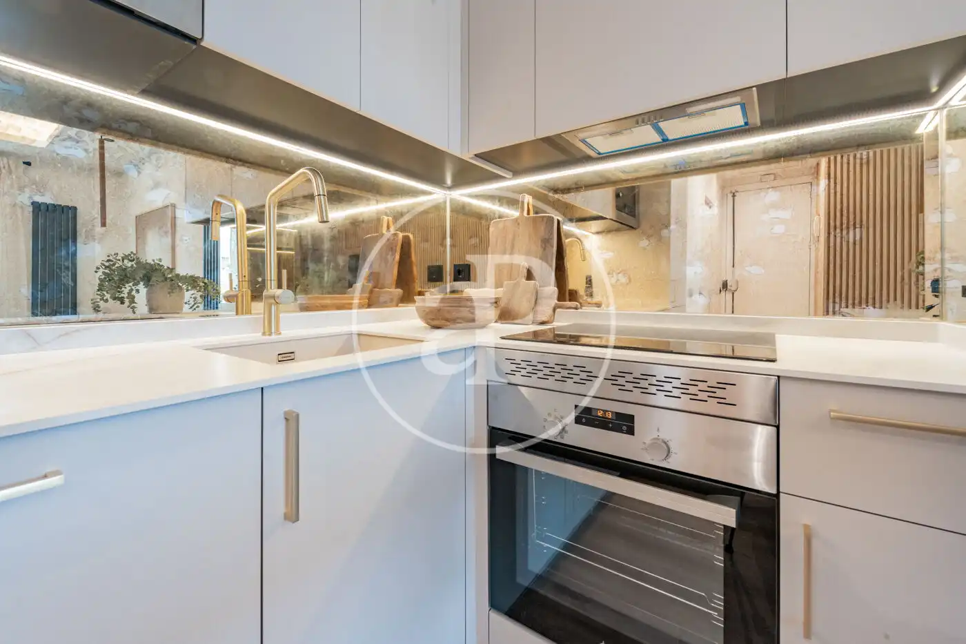 Cocina de Ático en venta en Madrid con Aire acondicionado, Calefacción y Terraza