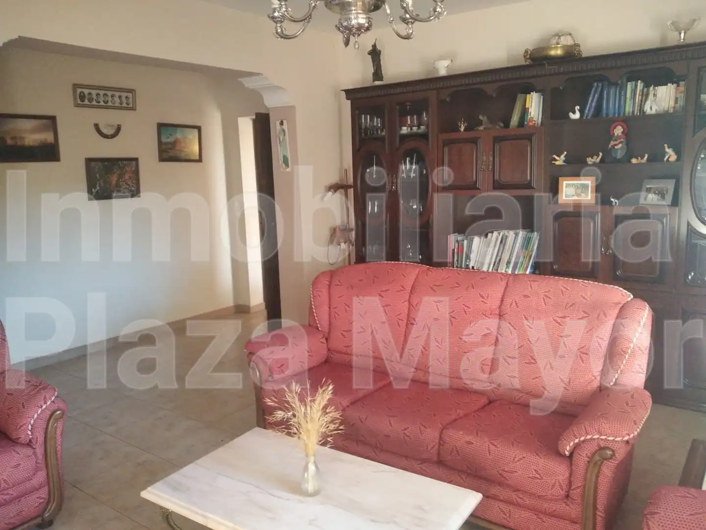 Sala d'estar de Casa o xalet en venda en Morille amb Jardí privat, Terrassa i Moblat