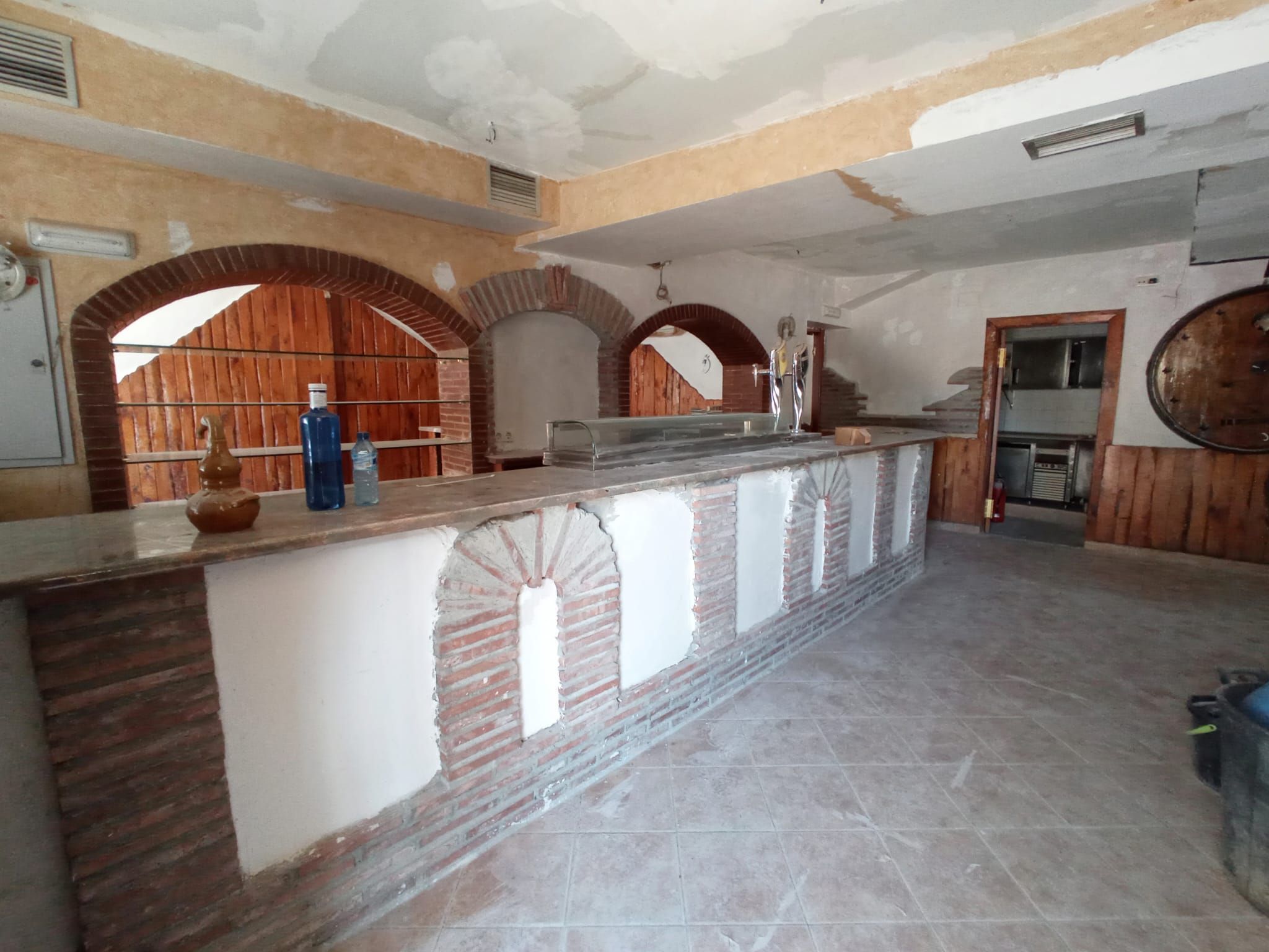 Premises for sale in Calle Maestro de Villalón, 3, Villalonquéjar