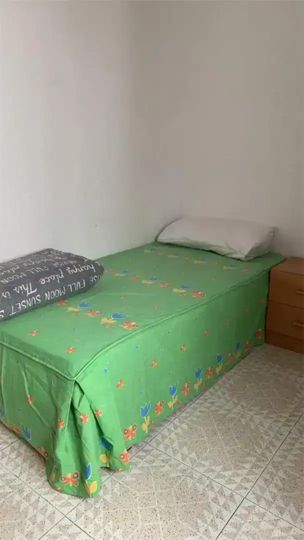 Fotografía del inmueble reportado: 230 €/mes — Salesas, Salamanca