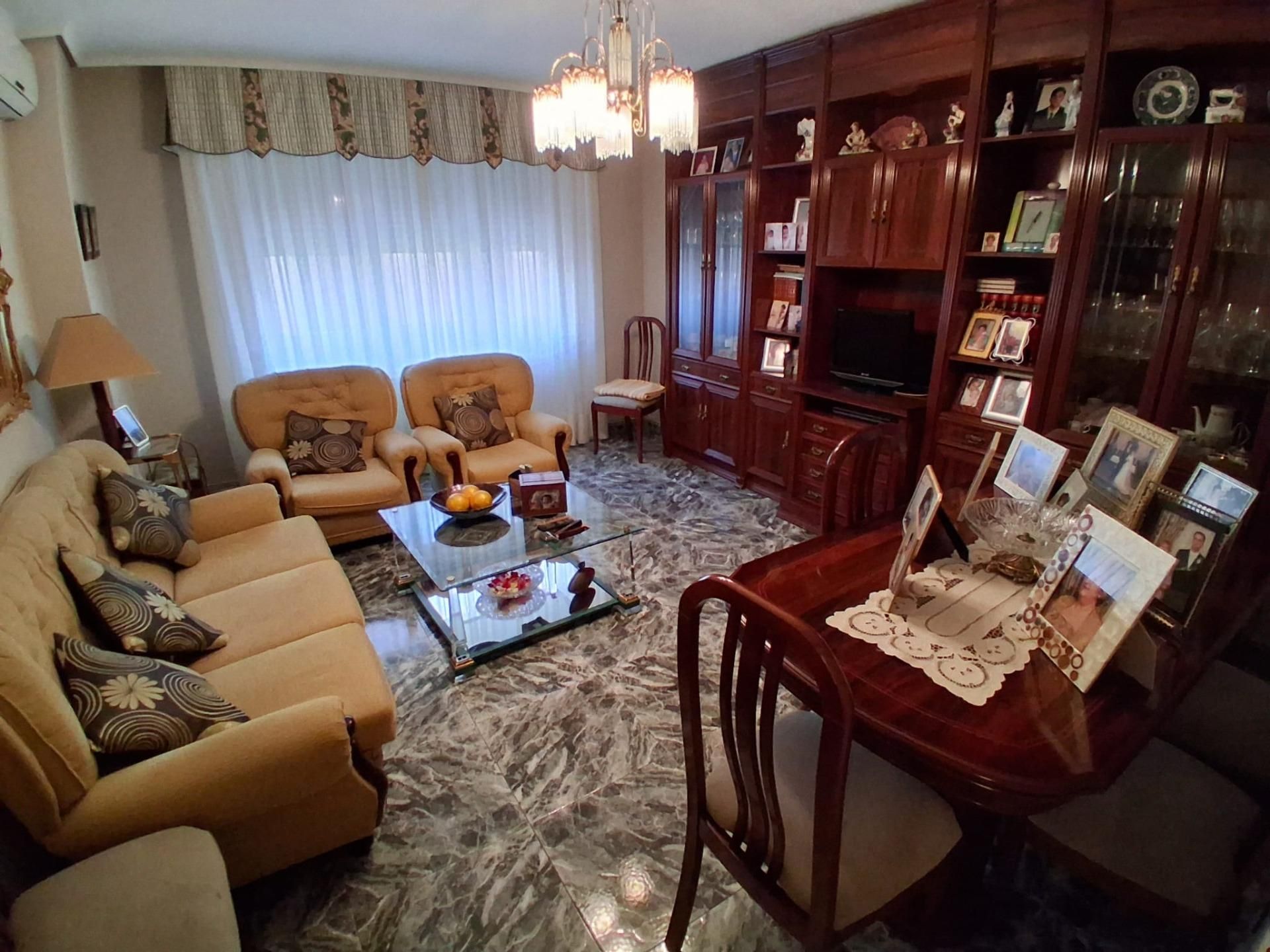 Living room of Flat for sale in  Albacete Capital  with Air Conditioner and Heating