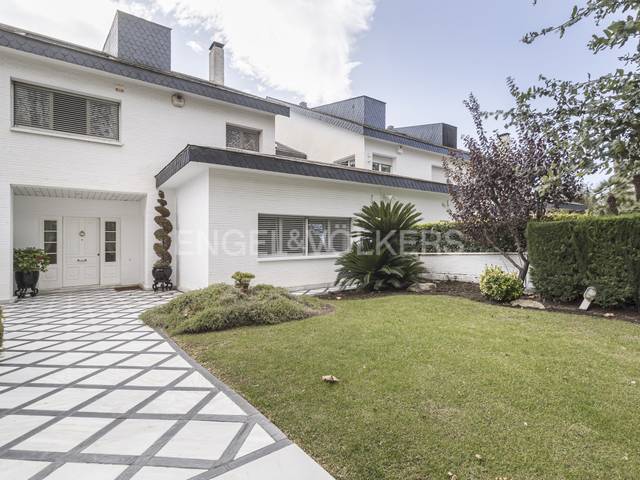 Casa-chalet en Venta en Pedralbes