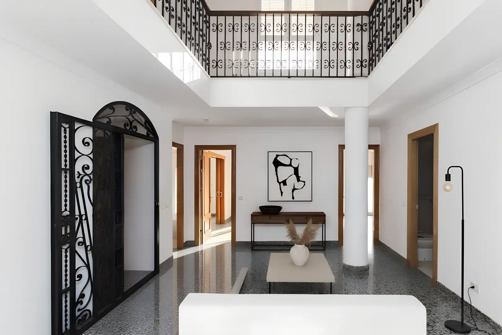 Einfamilien-Reihenhaus zum Verkauf in El Ejido mit Privatgarten, Terrasse und Balkon