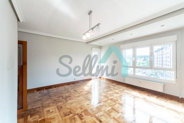 Piso en Venta en Río Caudal en Fozaneldi - Tenderina