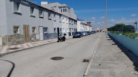 Foto 3 de Casa o chalet en venta en San José - San Bernardo, La Línea de la Concepción