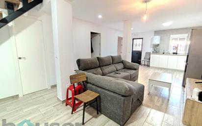 Living room of House or chalet for sale in Algeciras