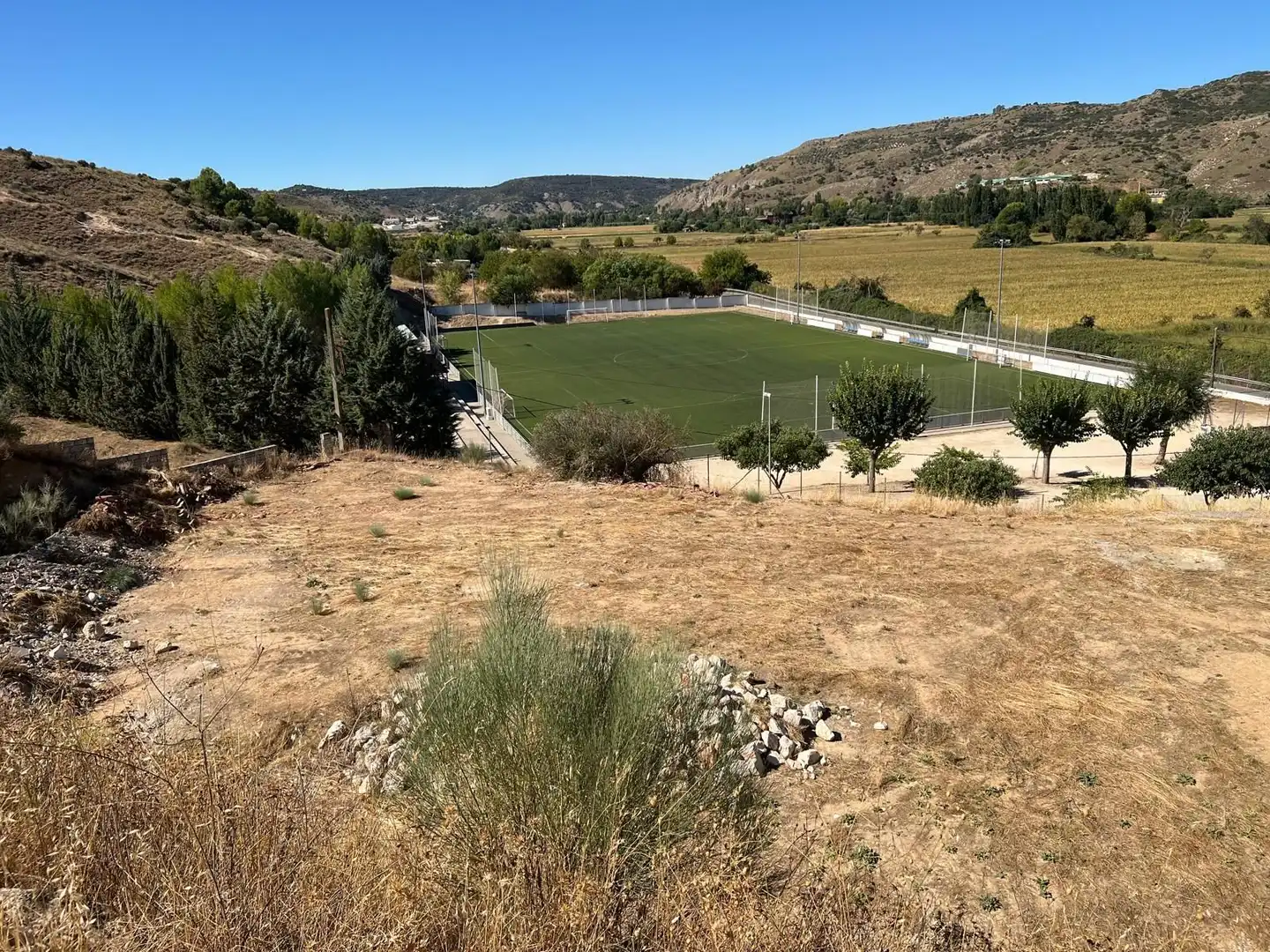Terreno en venta en Tielmes