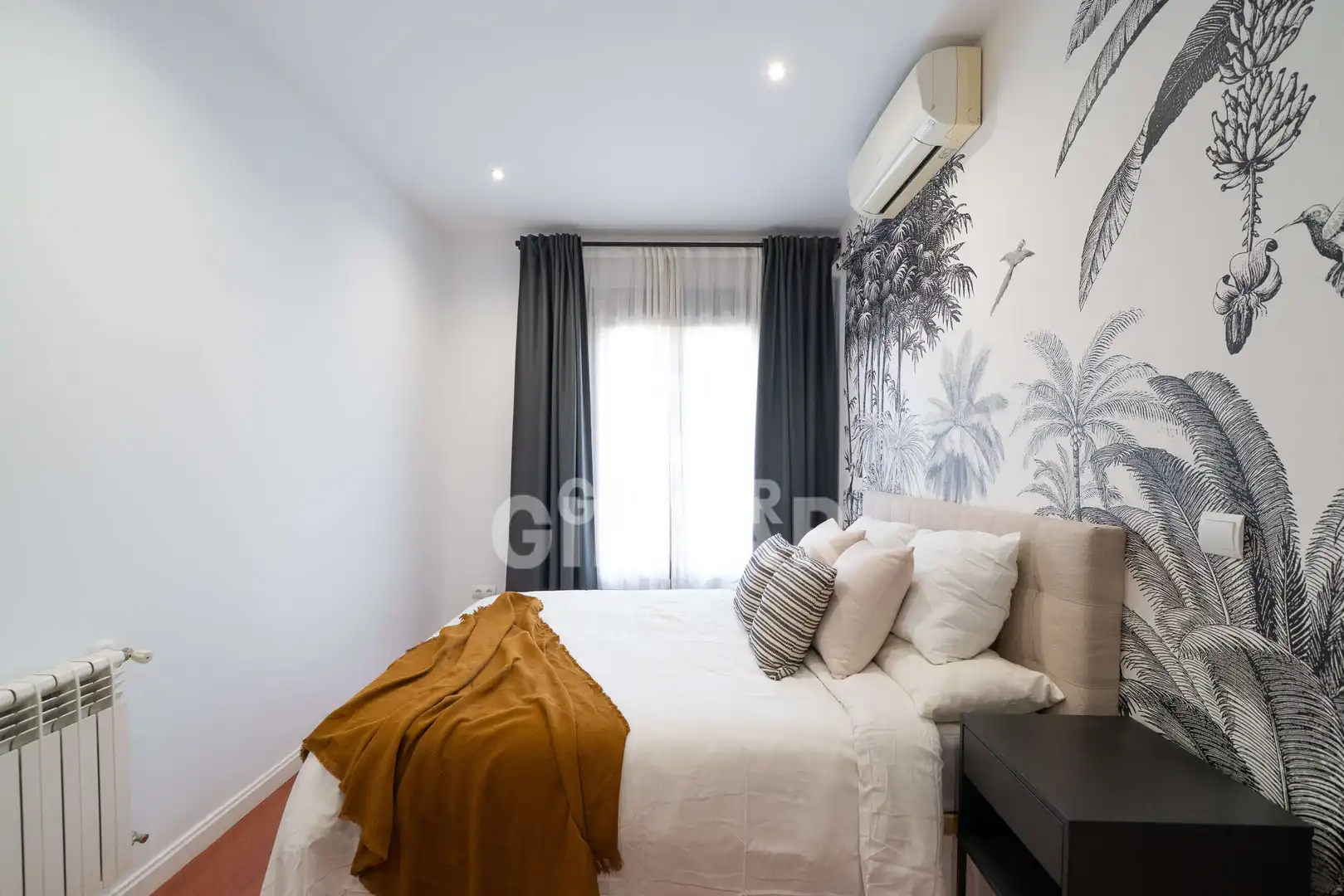 Bedroom of Flat for sale in Madrid  with Heating