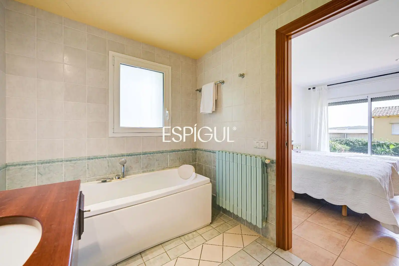 Baño de Casa o chalet en venta en Mont-ras con Aire acondicionado, Calefacción y Parquet