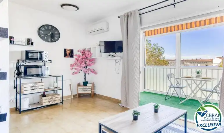 Habitación de Estudio en venta en Empuriabrava con Aire acondicionado, Calefacción y Terraza