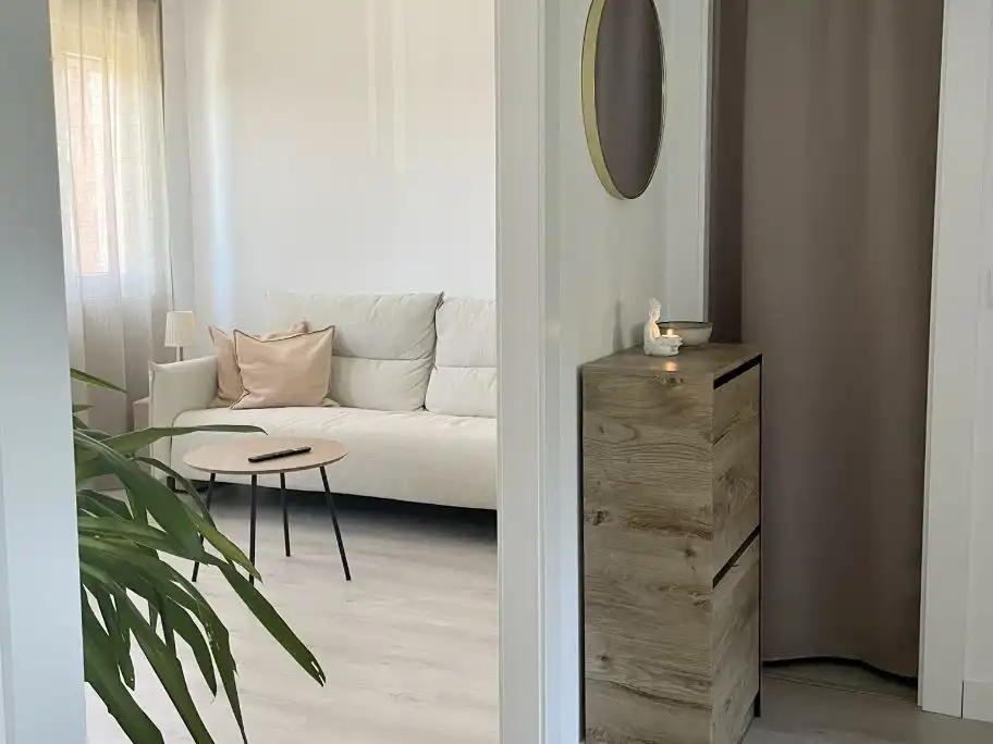 Sala d'estar de Pis en venda en Ponferrada amb Calefacció, Parquet i Moblat