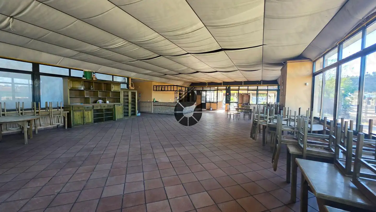 Local comercial en alquiler en Gelves, imagen 2