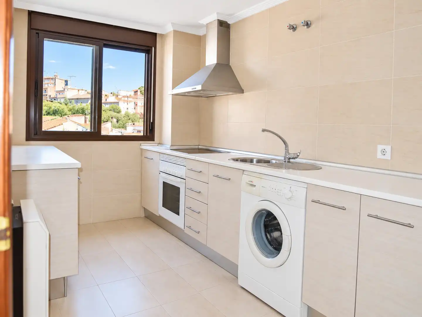 Duplex with lift for sale in Torrejón el Rubio, imagen 11