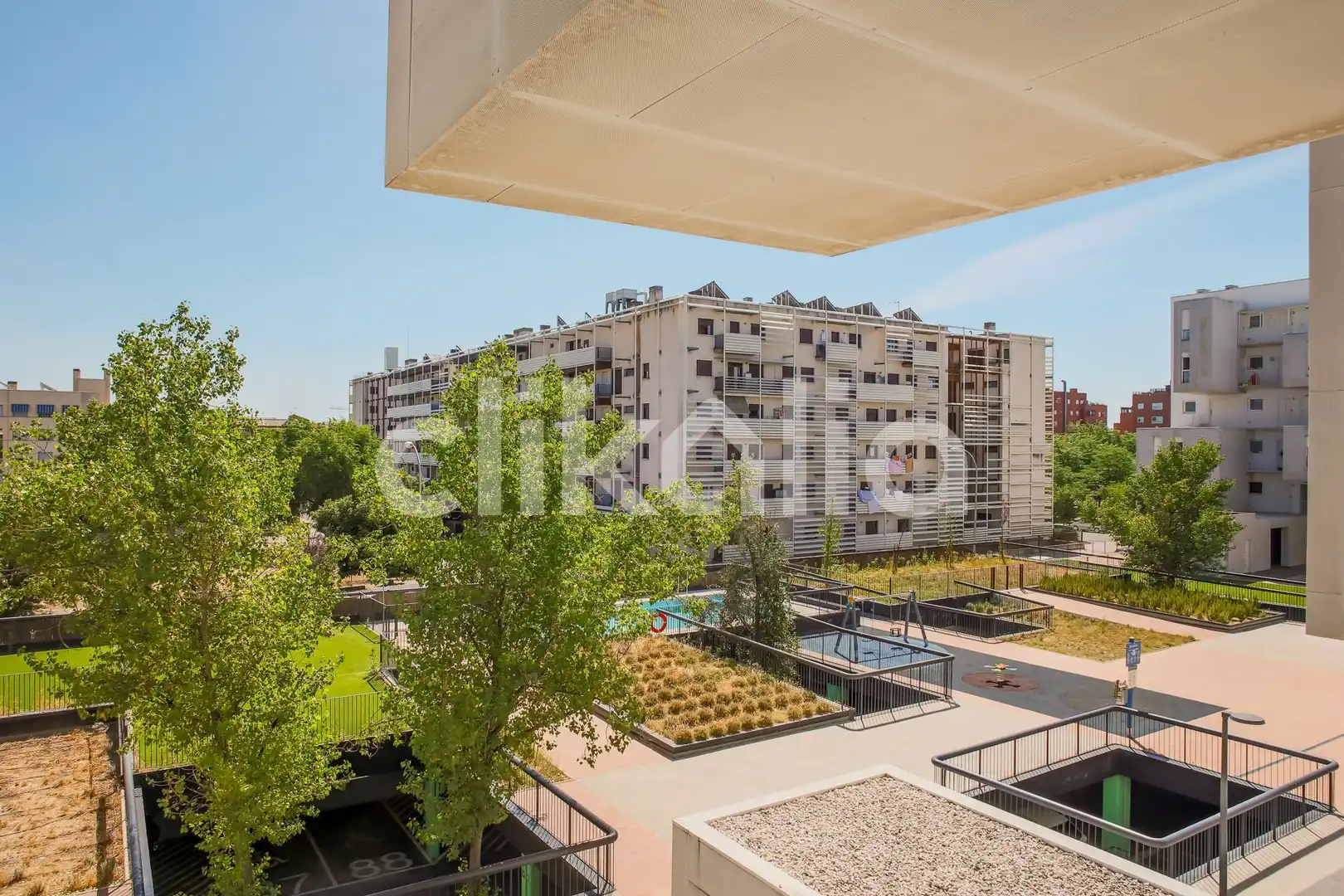 Terrassa de Pis en venda en Madrid amb Calefacció, Terrassa i Traster