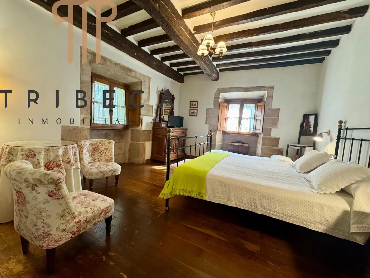 Schlafzimmer von Country house zum Verkauf in Valdáliga