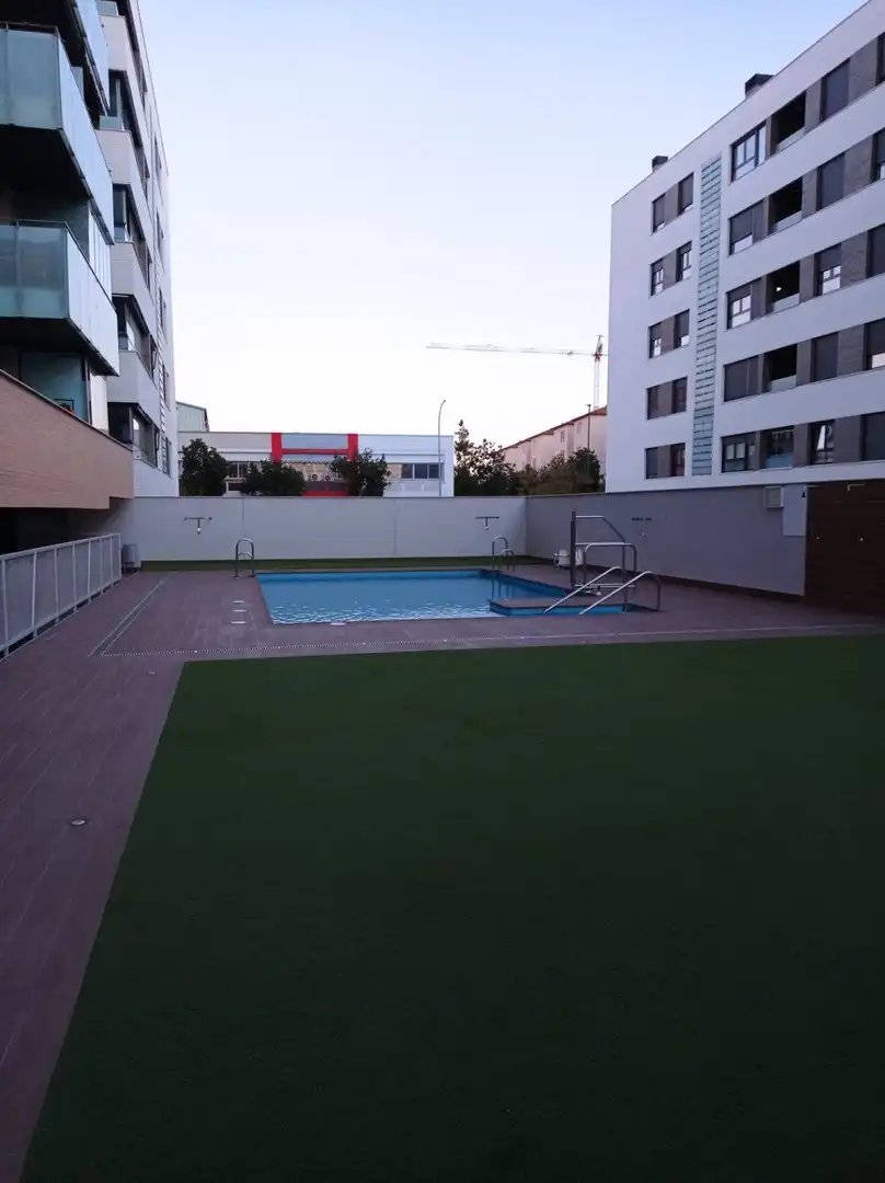 Piscina de Piso de alquiler en Málaga con Terraza, Trastero y Horno